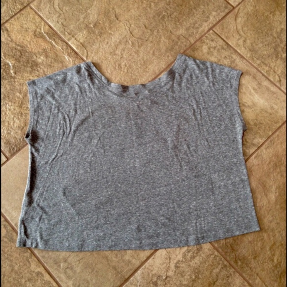+ nwot + URBAN OUTFITTERS Bird Rose Crop Tee - Picture 3 of 4